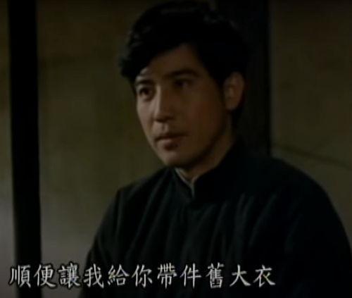 难舍难分的图片,深情凝望的永恒瞬间