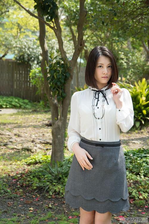 松冈  资料